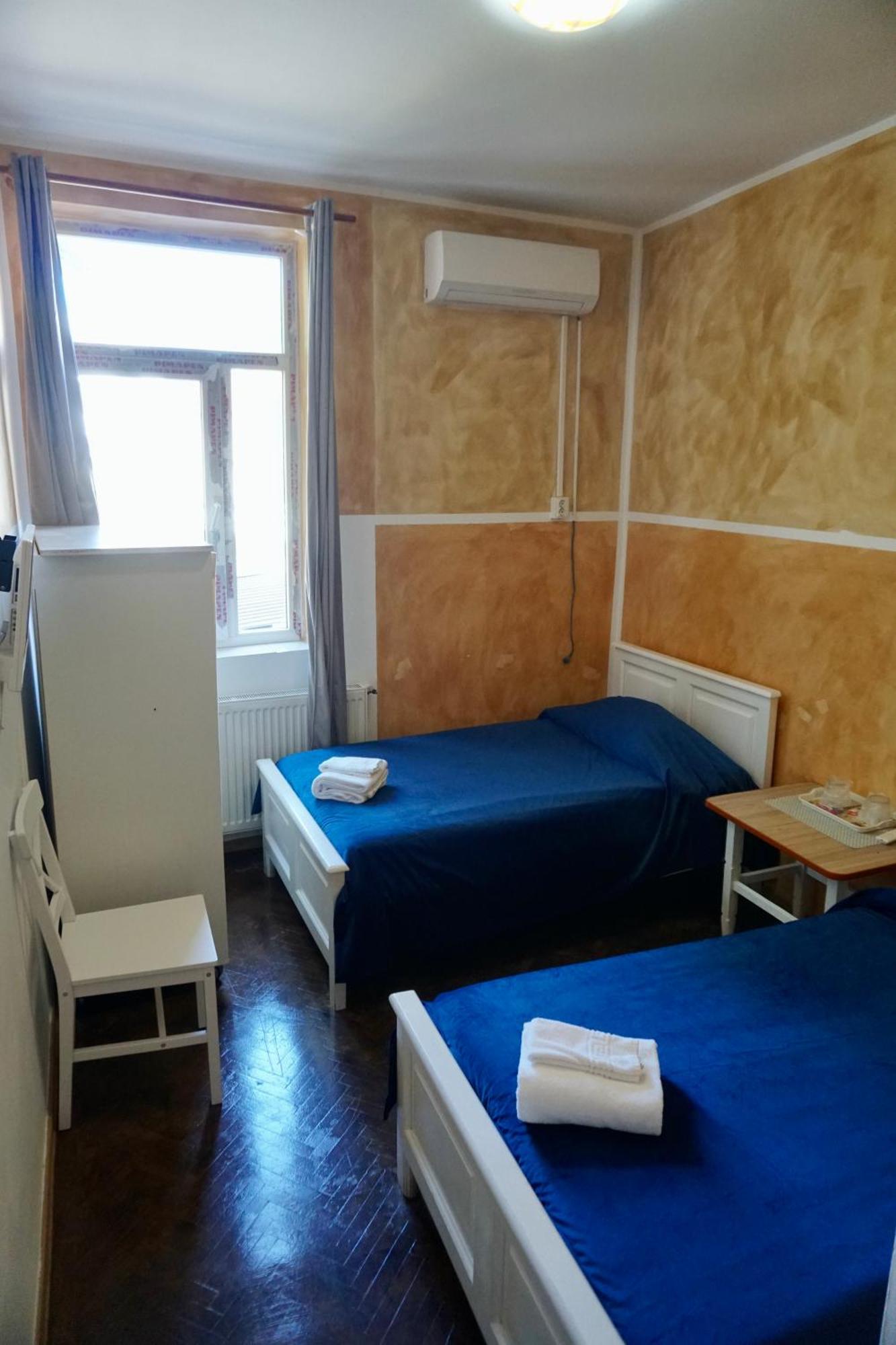 Cazare Alfredo Craiova Exterior foto